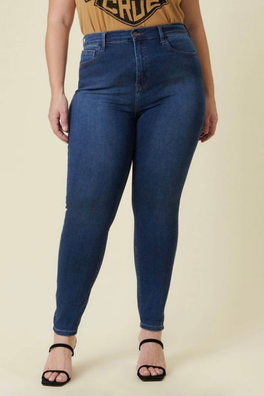 Teyana Dark Wash Jeans Plus